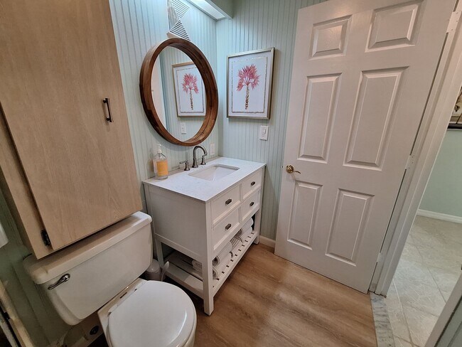 Building Photo - NEW SMYRNA BEACH MONTHLY WINTER RENTAL - P...