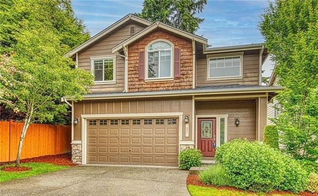 Primary Photo - Meticulously maintained fully air conditio...