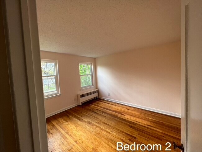 Bedroom 2 - 31 Arnold Way