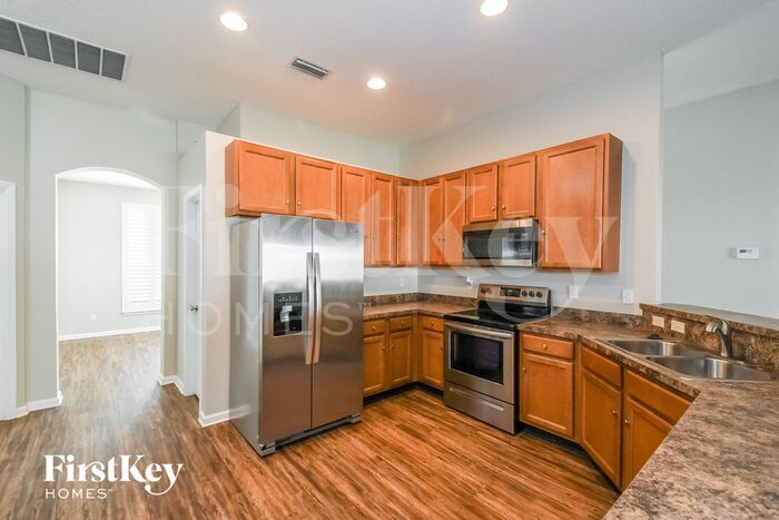 Building Photo - 86245 Sand Hickory Trail