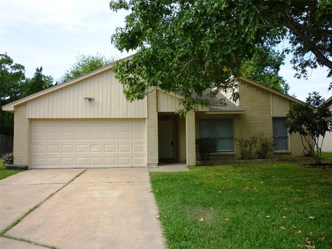 Building Photo - 7207 Grackle Dr