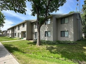 Building Photo - 8381 Marigold St