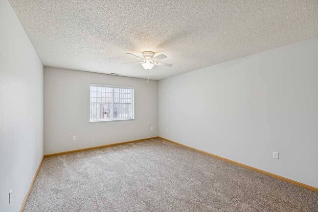 Floorplan - Pinebrook Apartments