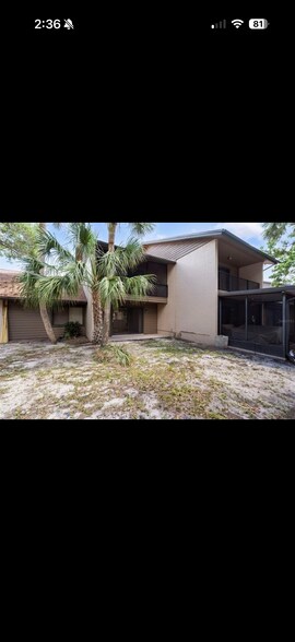 Building Photo - 926 Sunridge Dr