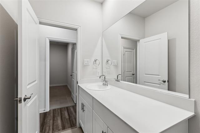 Building Photo - 7151 Rolling Waters Wy