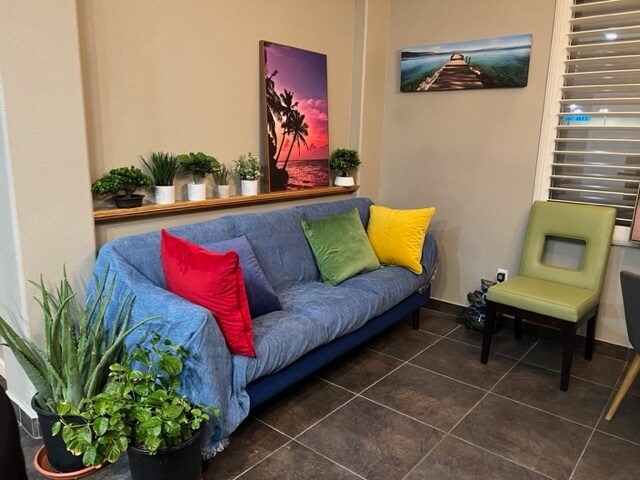 Building Photo - 100 Samantha Rose St