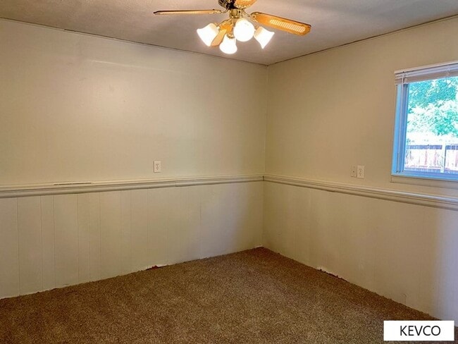 Building Photo - Stunning Home in Central FoCo!