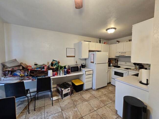 Building Photo - 3515 Hayden Pl