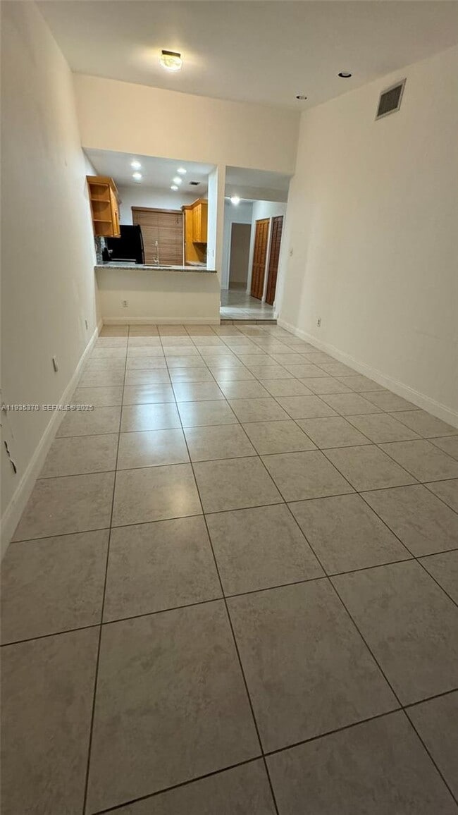 Building Photo - 9636 SW 147th Ct