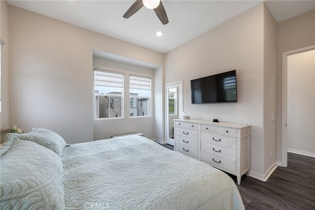 Building Photo - 6 Pony Ct