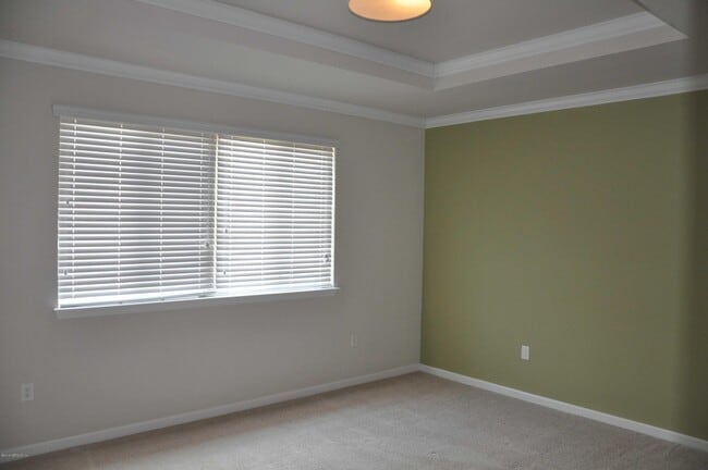 Building Photo - 13528 Montecito Pl