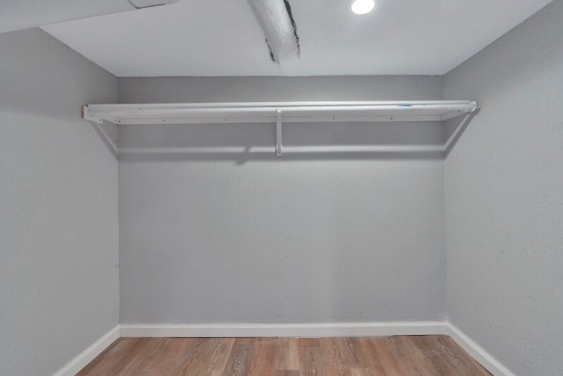 Building Photo - 4645 Newland St