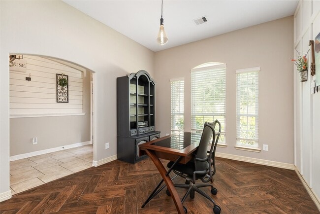 Building Photo - 31811 Cary Douglas Dr