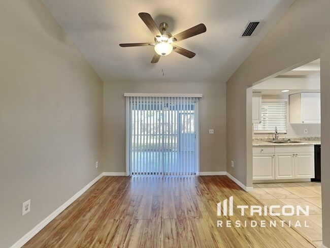 Building Photo - 20336 Peachland Blvd