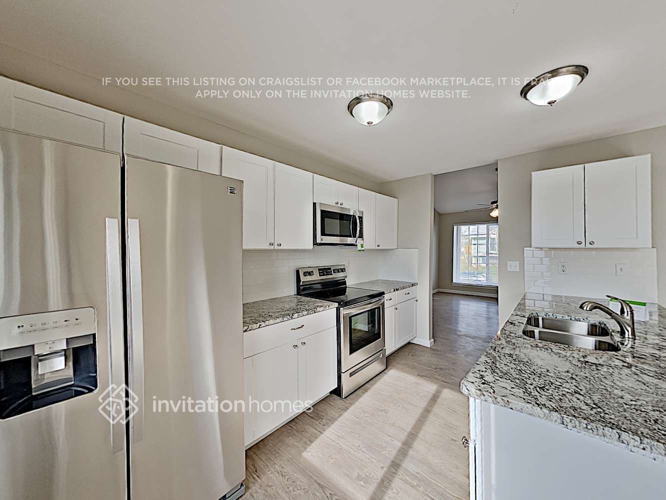 Building Photo - 6003 S Perth St