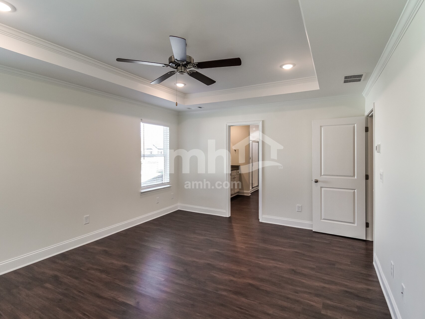 Building Photo - 5192 Blue Mountain Dr