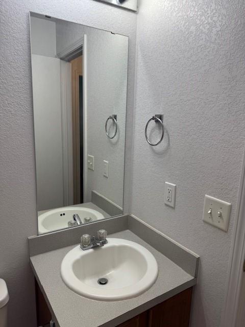 Building Photo - 2412 Waterleaf Dr