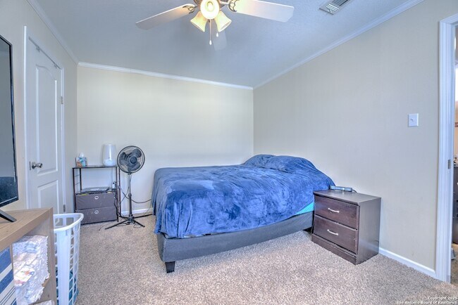 Building Photo - 7109 W Loop 1604 N