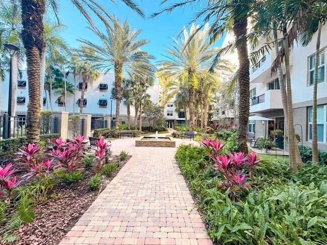 Primary Photo - 2421 NE 65th St