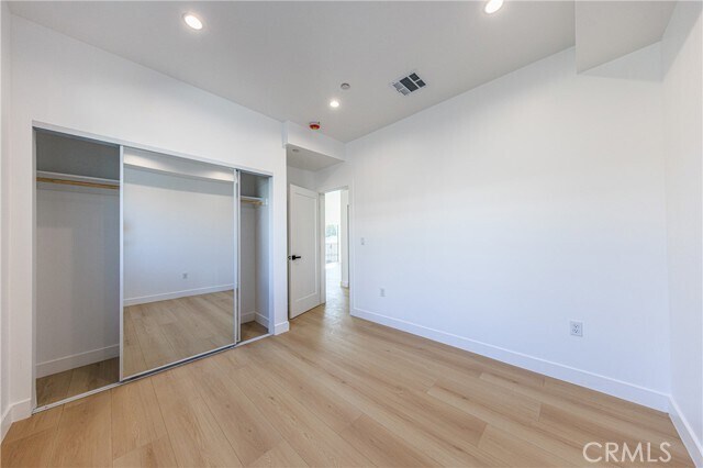 Building Photo - 2426 S West View St