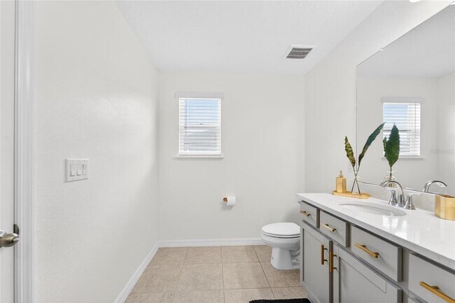 Building Photo - 10718 Ironwood Tree Wy