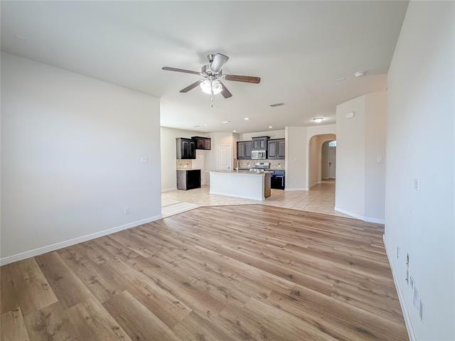Building Photo - 1117 Genola Dr