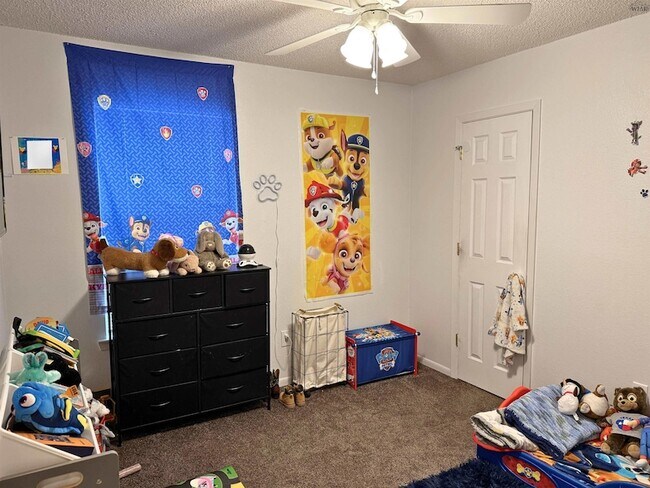 Building Photo - 5426 Ricci St