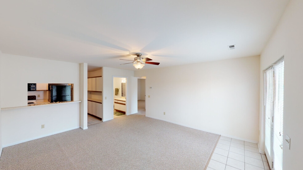 Building Photo - Muirfield Apartments