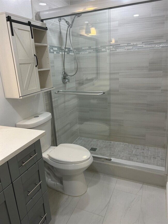 Building Photo - 9321 SW 23rd St