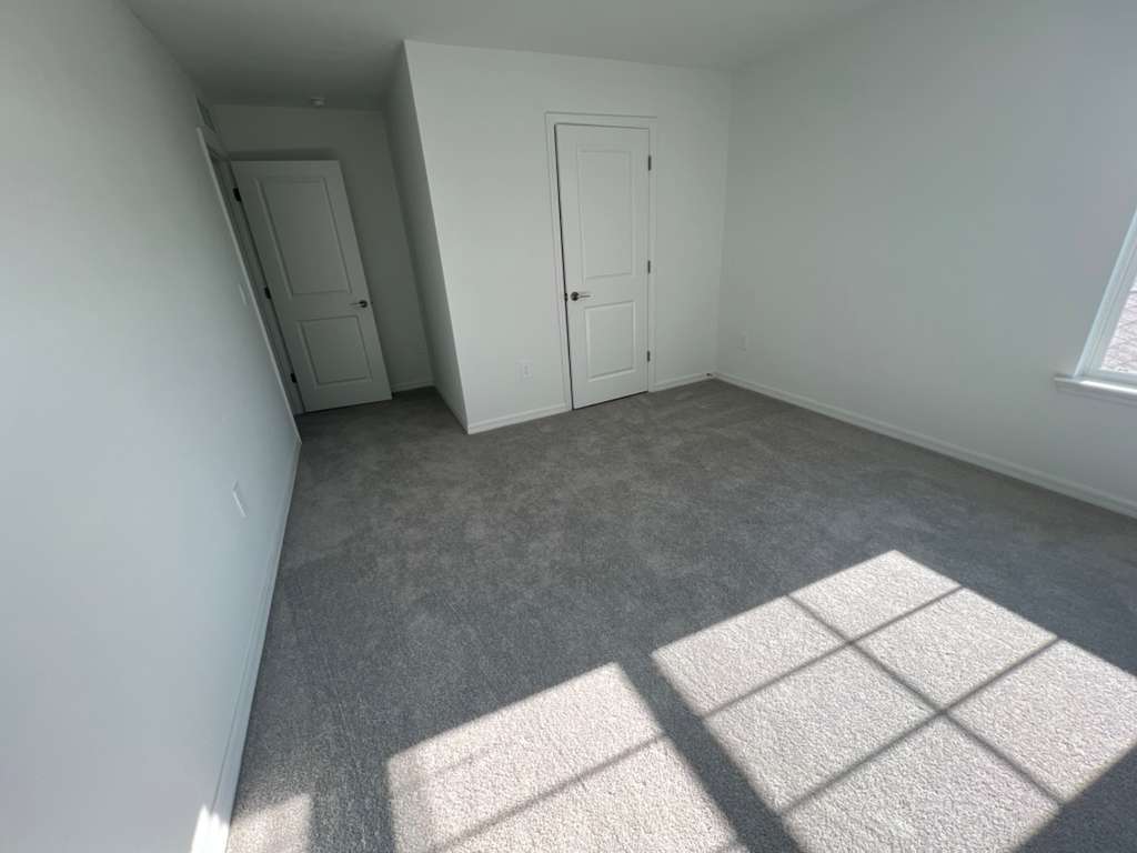 Building Photo - 17476 Happytrails St