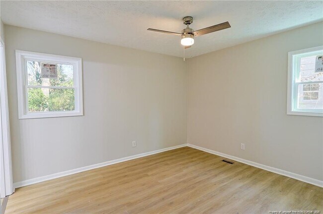 Building Photo - 6034 Dahlgren Ave