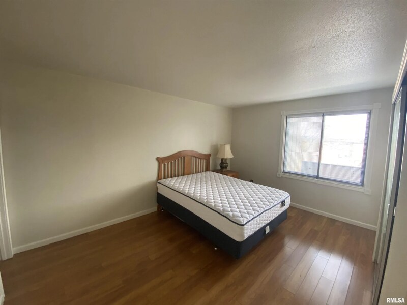 Building Photo - 7127 N Terra Vista Dr