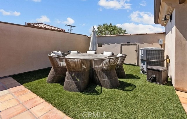 Building Photo - 201 N Reese Pl