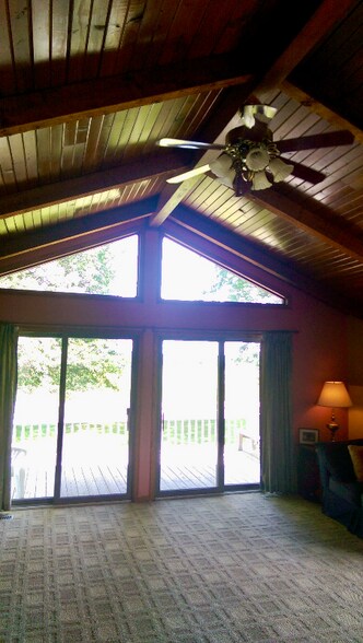 Building Photo - 14168 Nussbaum Rd