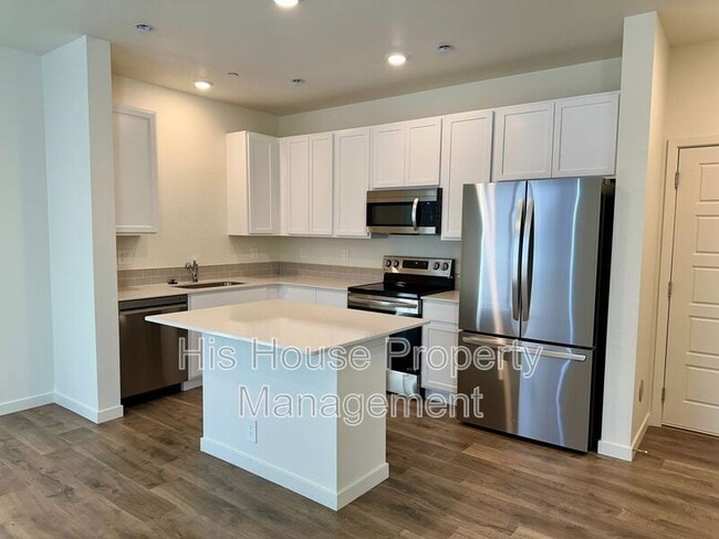 Building Photo - 3905 Congaree Way