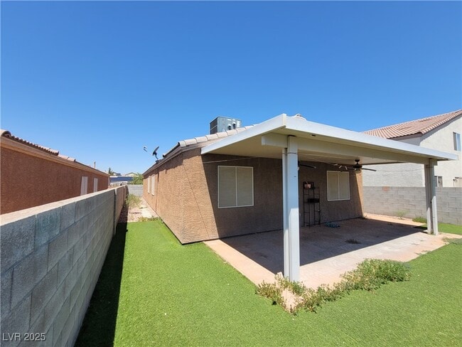 Building Photo - 5228 Mineral Lake Dr
