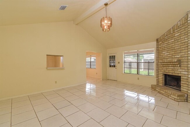 Building Photo - 3803 Lochmire Ln