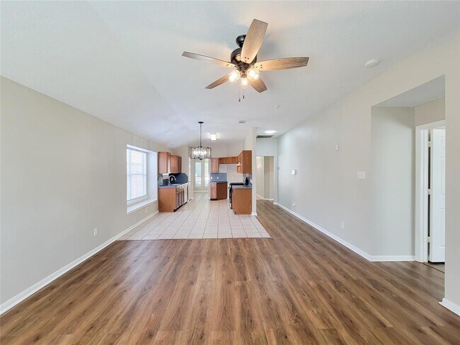 Building Photo - 4226 Daisy Meadow Dr