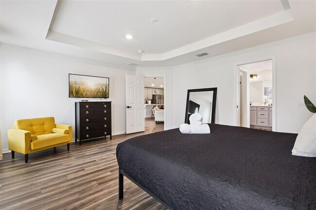 Building Photo - 1535 Eucalyptus Wy