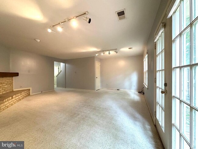 Building Photo - 5127 Kenside Ct