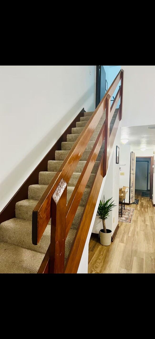 Building Photo - 1085 Ocala Rd