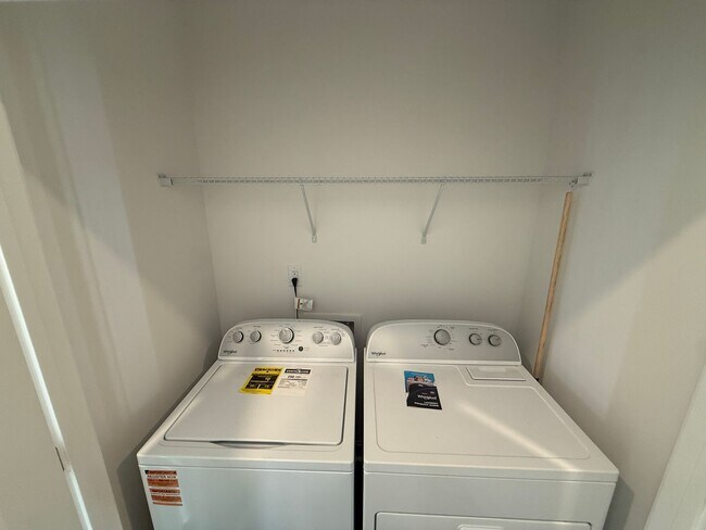 Building Photo - Brand New Townhome in the heart of Ballant...