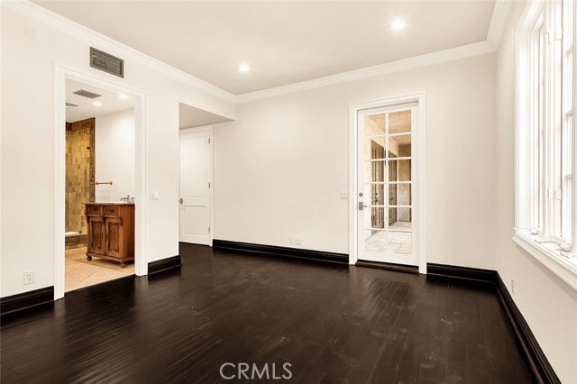 Building Photo - 1316 Beverly Grove Pl