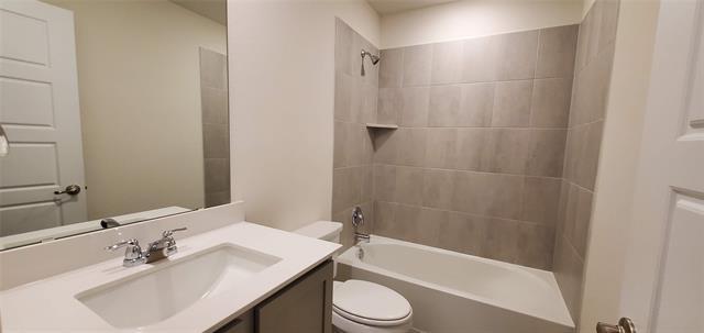 Building Photo - 808 Marigold St