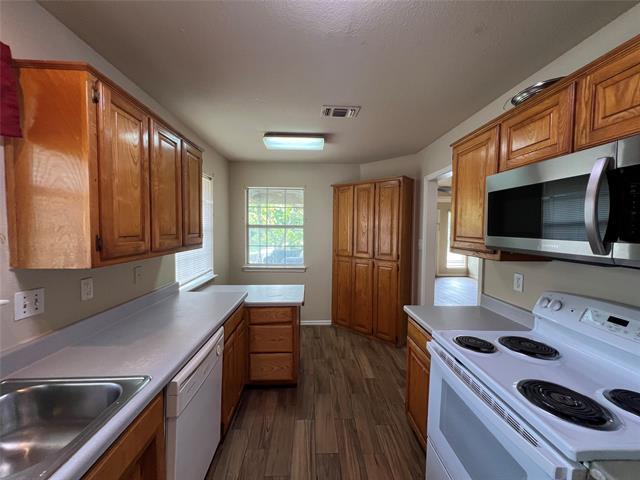 Building Photo - 1809 Park Pl