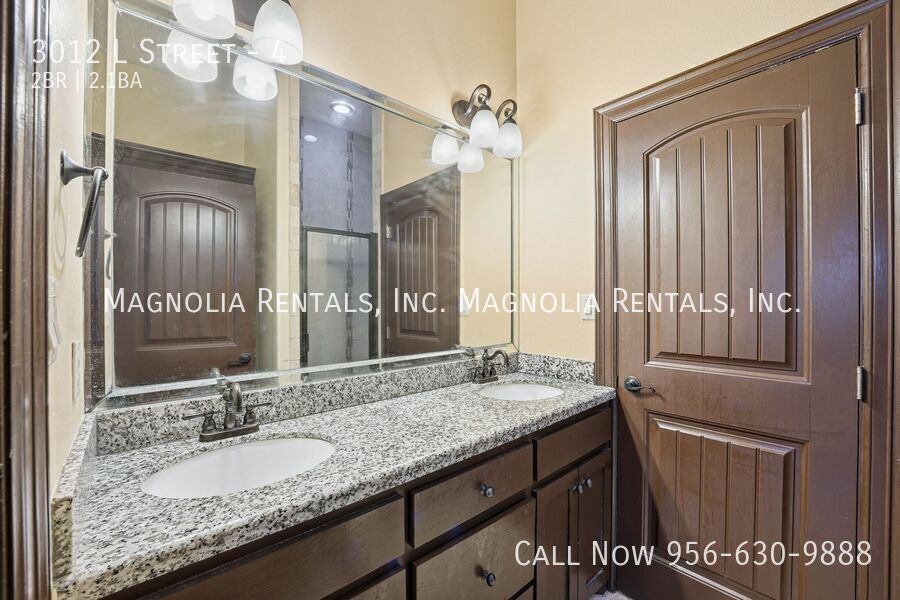 Building Photo - 3012 S L St