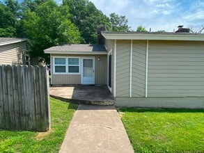 Building Photo - 13767 Turnberry Ln