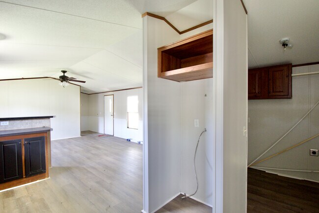 Building Photo - 34 Rabbit Run