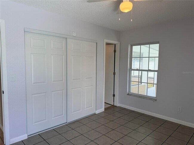 Building Photo - 208 Flamingo Dr