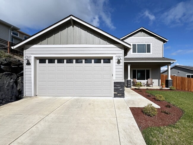Building Photo - 2771 Cascara Dr